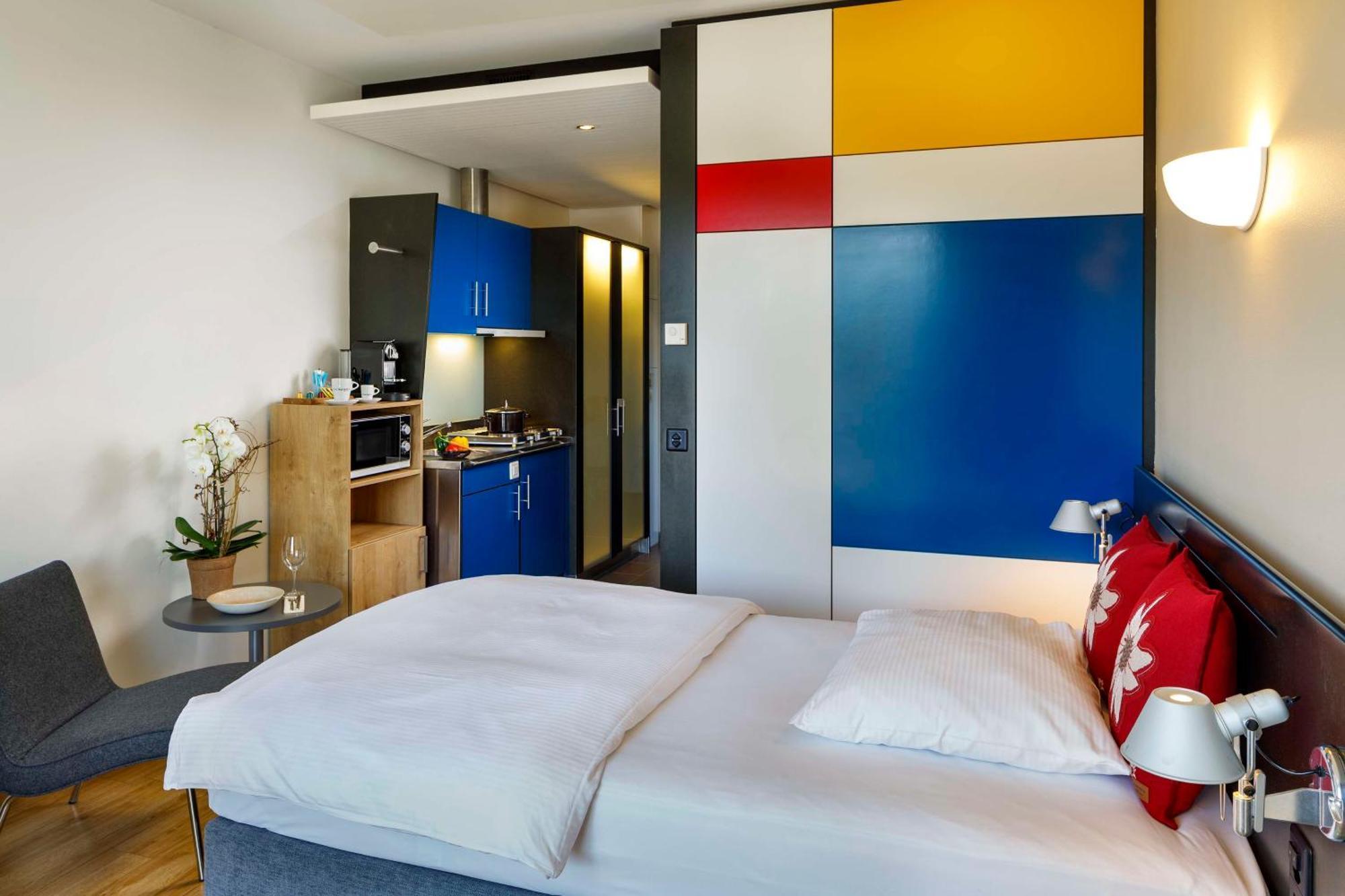 Hotel Allegra Lodge Клотен Екстериор снимка