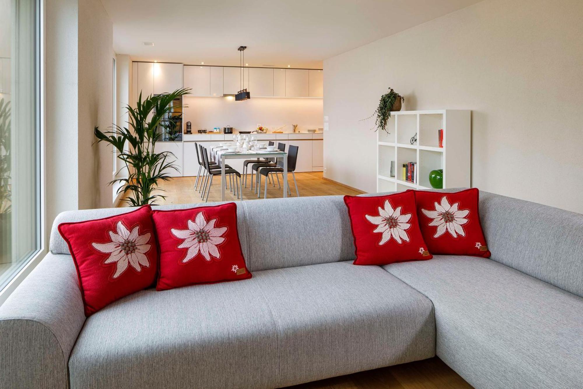 Hotel Allegra Lodge Клотен Екстериор снимка